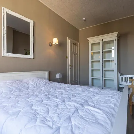 Nyaraló Woning - Onderwijsstraat